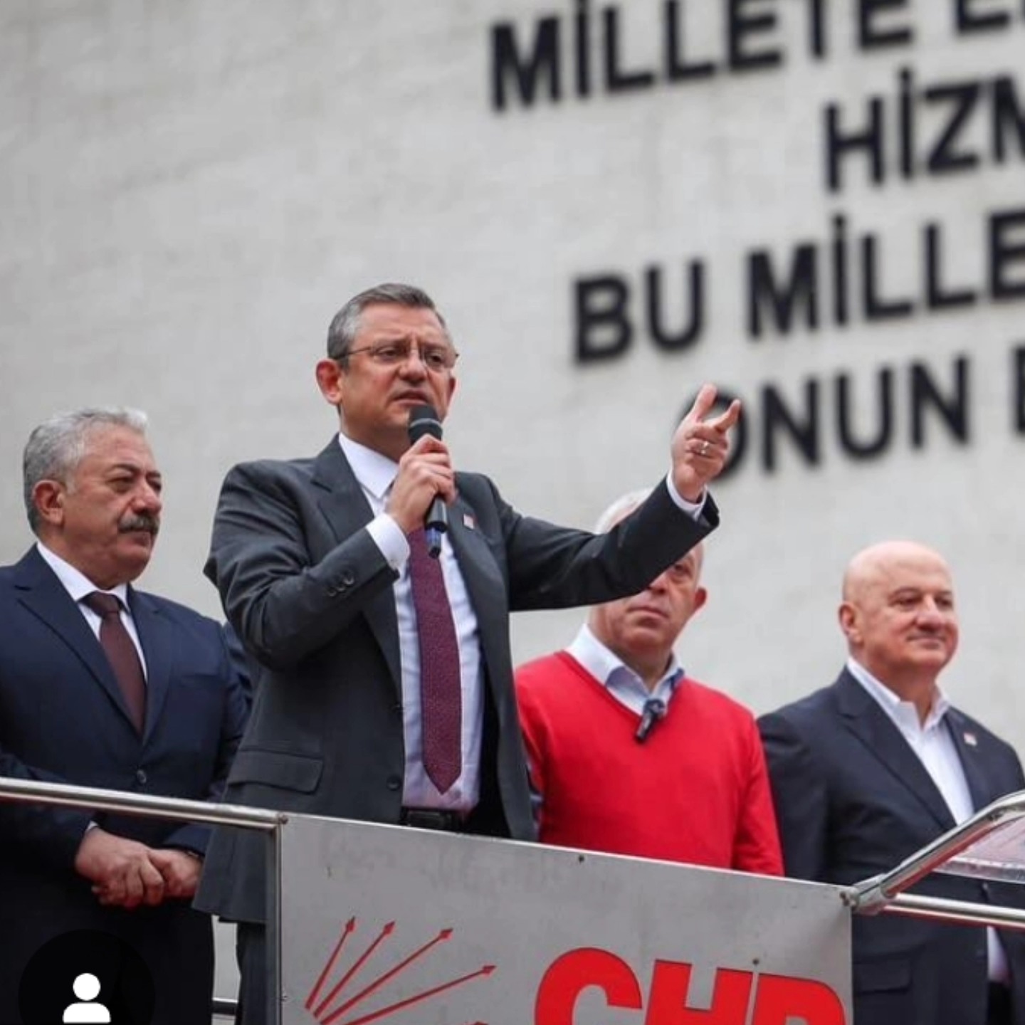 CHP Genel Başkanı Özel, Artvin’de CHP Adaylarına Destek İstedi
